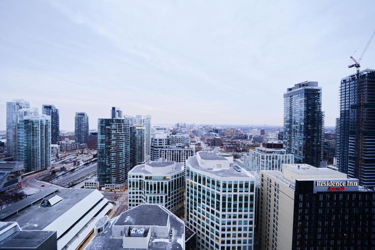 Grand Royal Condos - Cn Tower Toronto Bagian luar foto