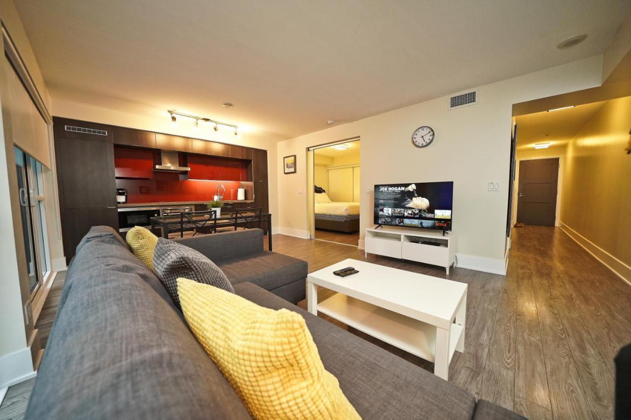 Grand Royal Condos - Cn Tower Toronto Bagian luar foto